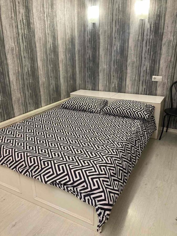 Apartment Квартира Ярослава Мудрого Kryvyi Rih Exterior photo